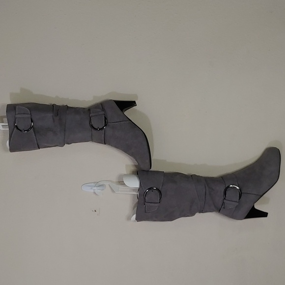 Women's Size 42 (US 10) Faux Leather 3 inch heel High Boots - Picture 1 of 9